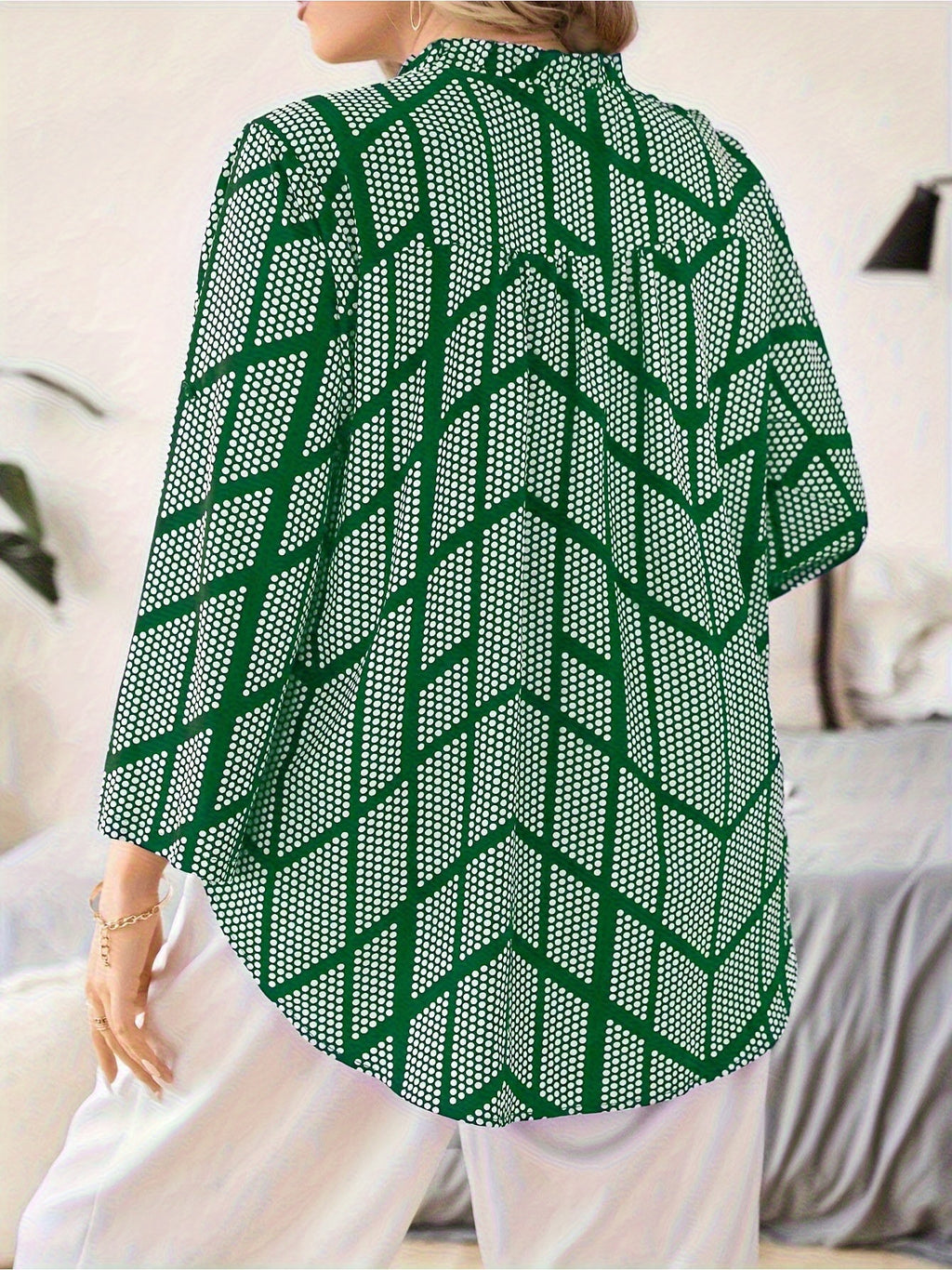 Women's Plus Size Summer Dot Print V-Neck Elbow Sleeve Blouse - Resort Casual Work Top