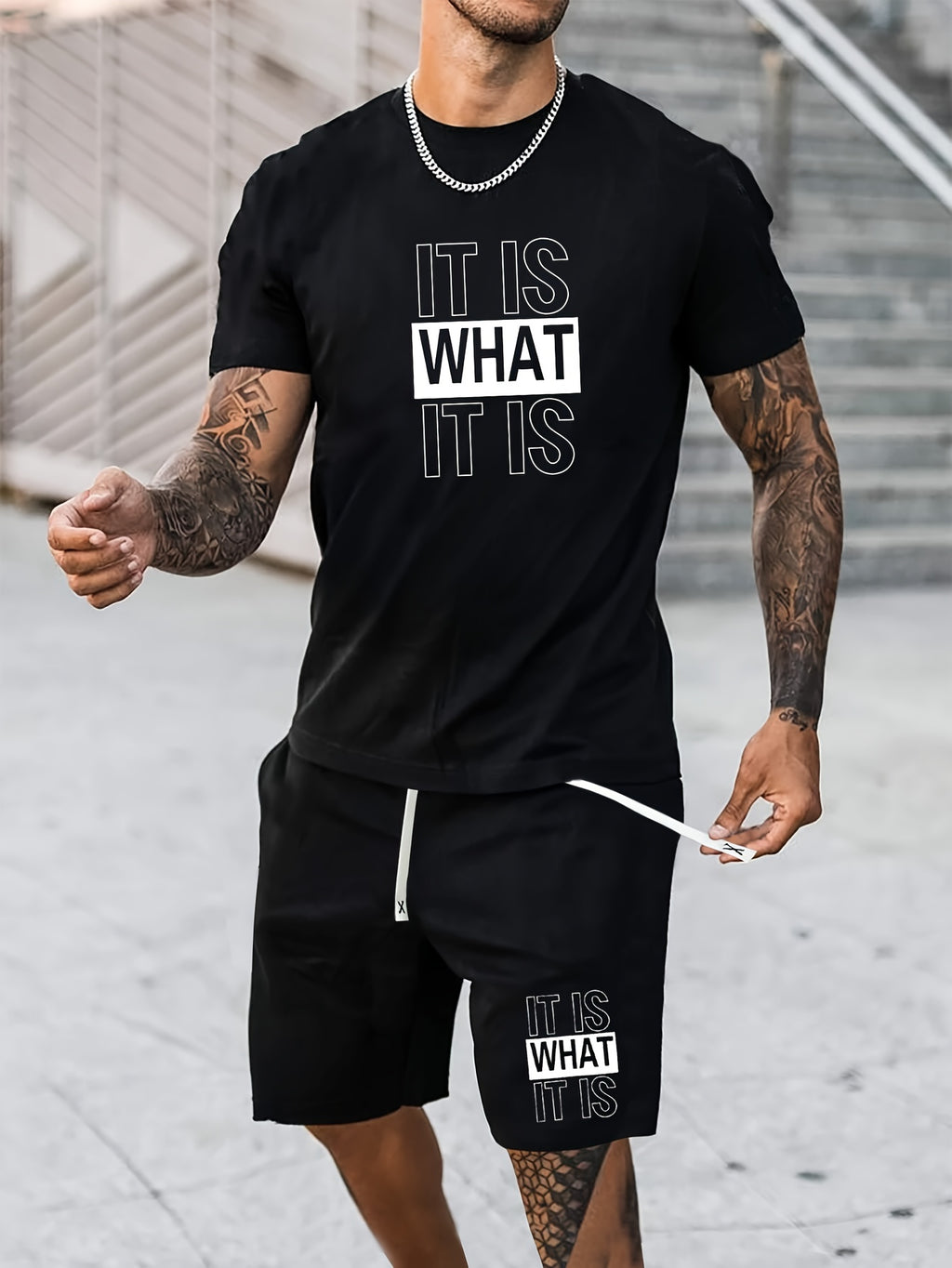 This Is The Pattern Printed Short Sleeved Round Neck T-shirt And Jogging Shorts Set, 2 Comfortable Men's Clothing Pieces For Summer