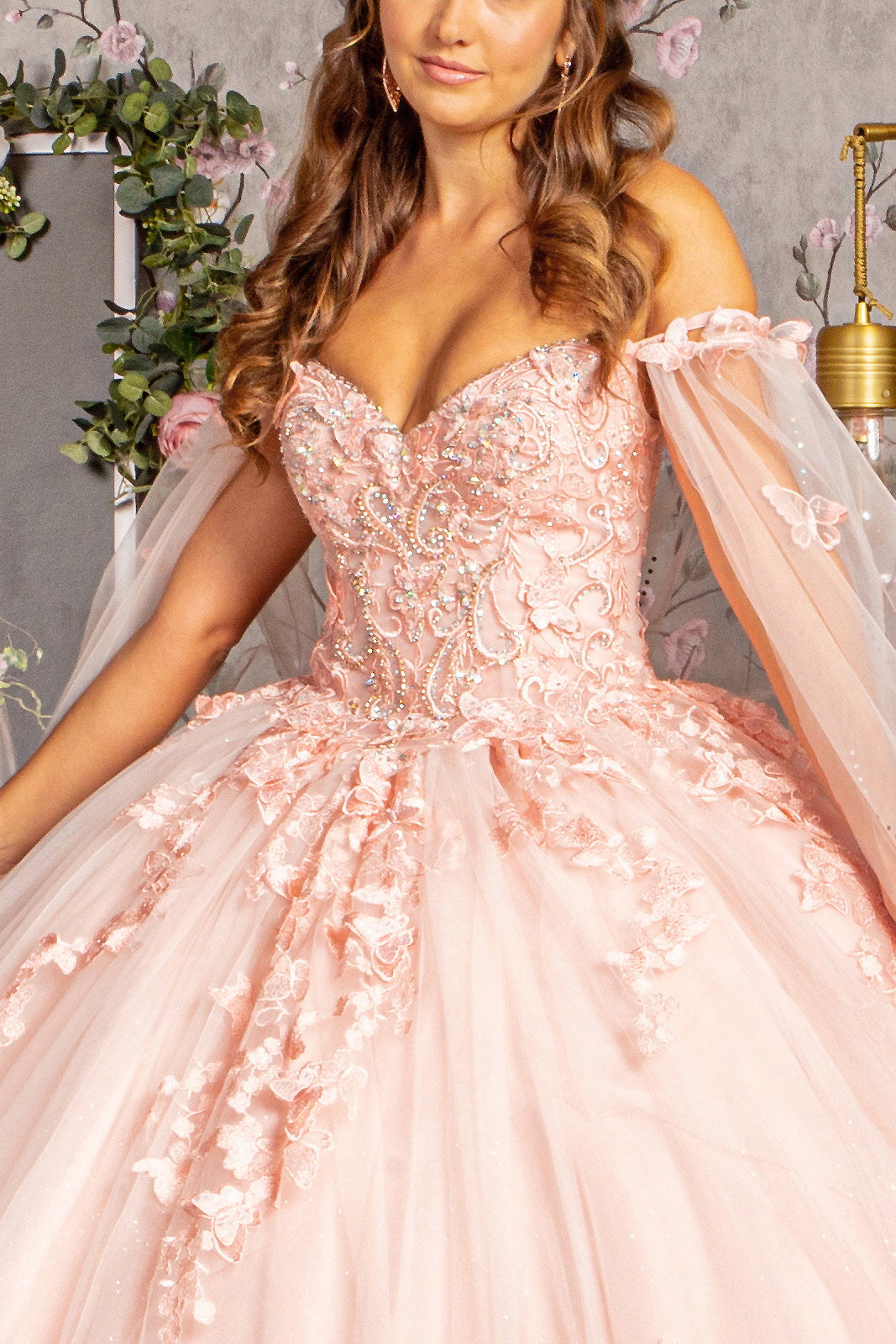 Wedding Queen Long Dress !